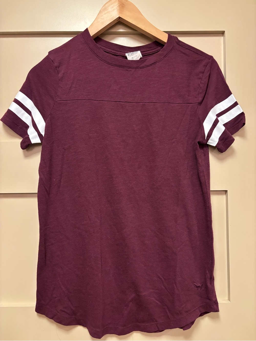 PINK BY VS Burgundy Maroon Merlot Tshirt Sporty Football Training Soft Thin
